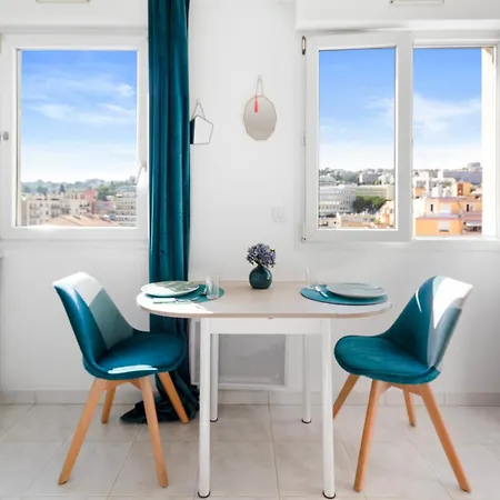 Appartement L'escapade - - Tram - Airport *