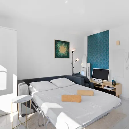 L'escapade - - Tram - Airport Appartamento Nizza