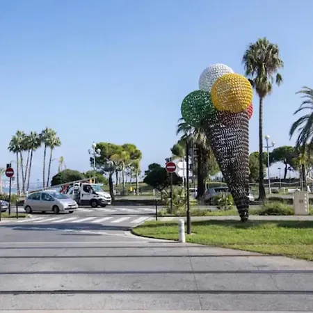 Διαμέρισμα L'escapade - - Tram - Airport *